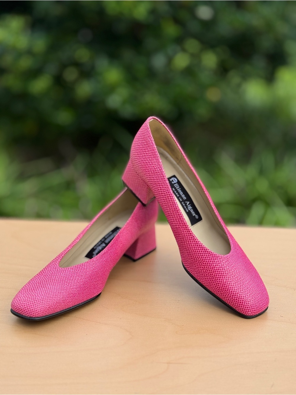 Etienne Aigner Vintage Made in Spain Pink Lizard Embossed Shoes 6M Block Heel